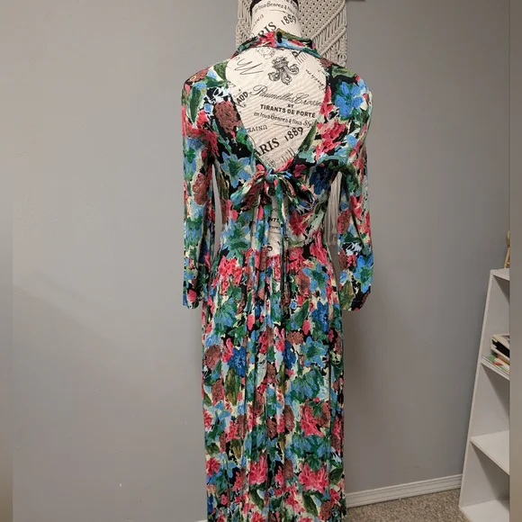 ZARA Floral Midi Dress Watercolor Small 3/4 Sleeve Bow Back Halter High Neck - Picture 4 of 5